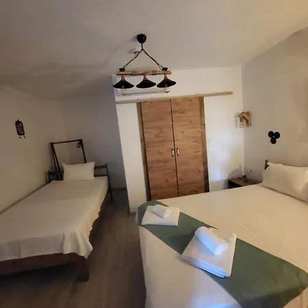 Gizli Bahce * Seferihisar